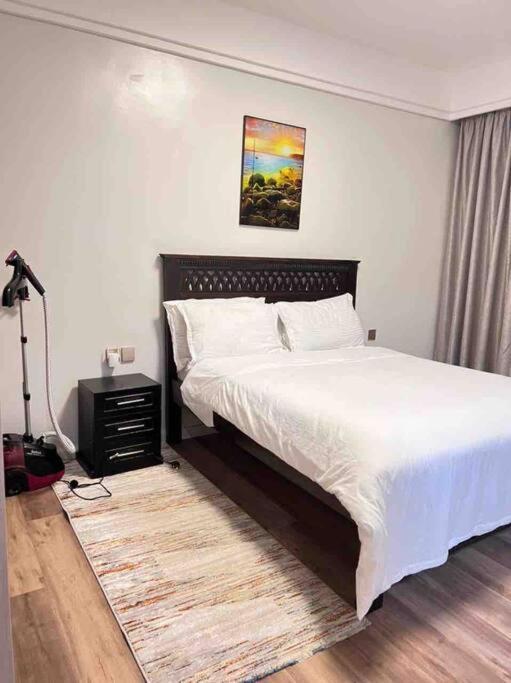 Machakos Lovely 3 Bedroom With A View Of The Park מראה חיצוני תמונה